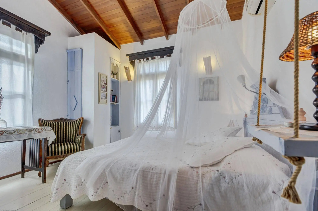 Sardunaki Konak Hotel