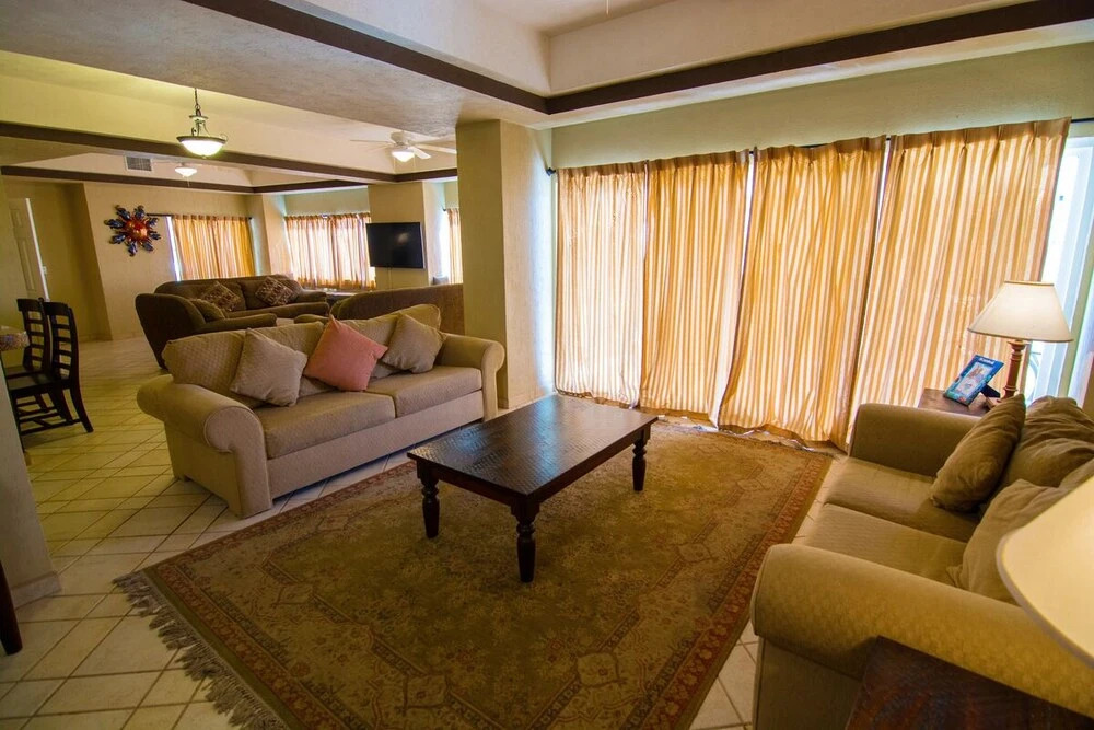 Bonita 305 - 3 Br Condo