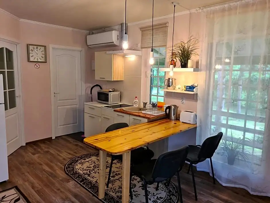 Mustvee Creek Cottage