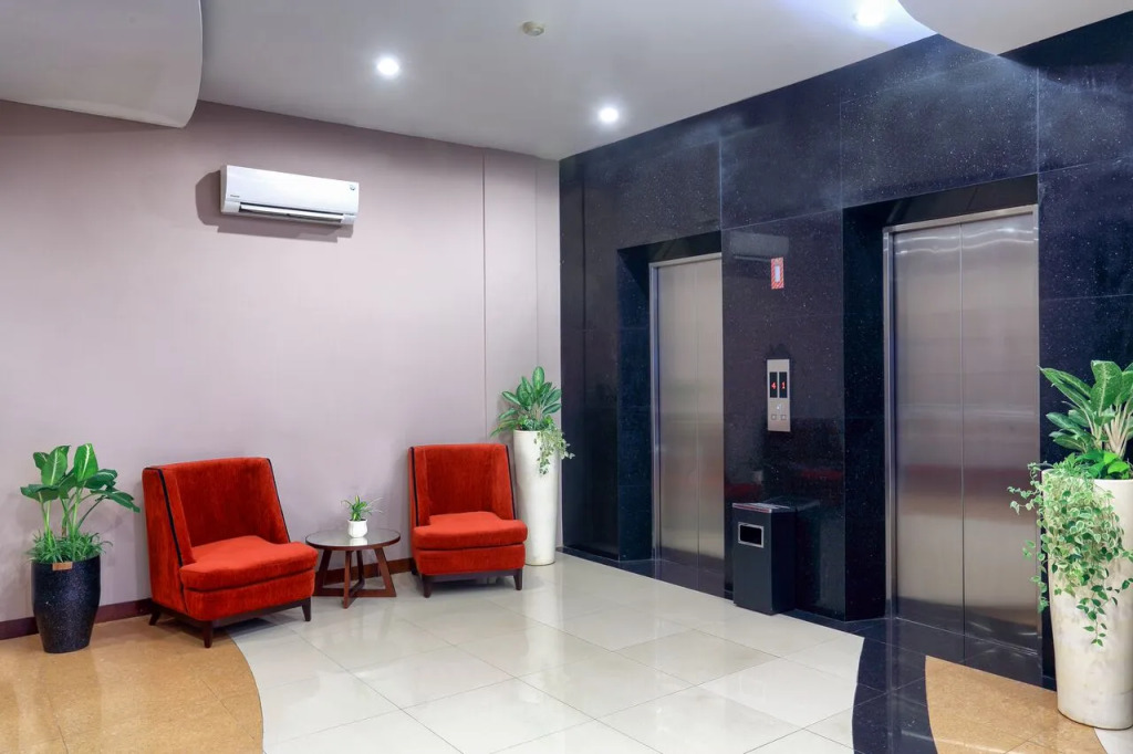 IPB Hotel And Convention Center