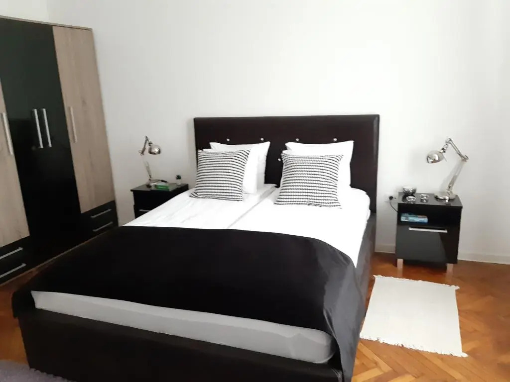 Marshal Urban Downtown apartment
