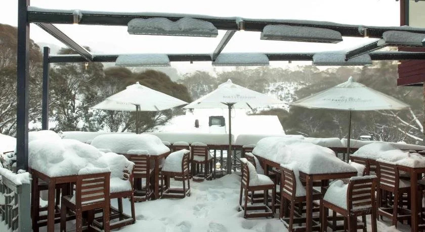 Berntis Mountain Inn