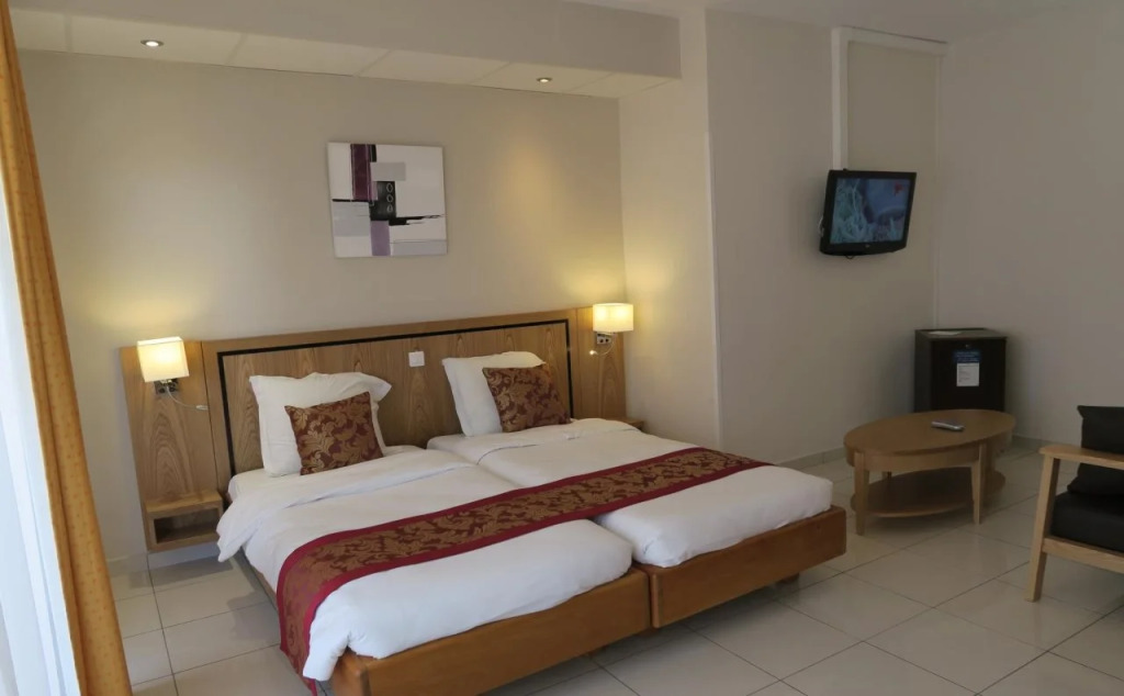 Central Hotel