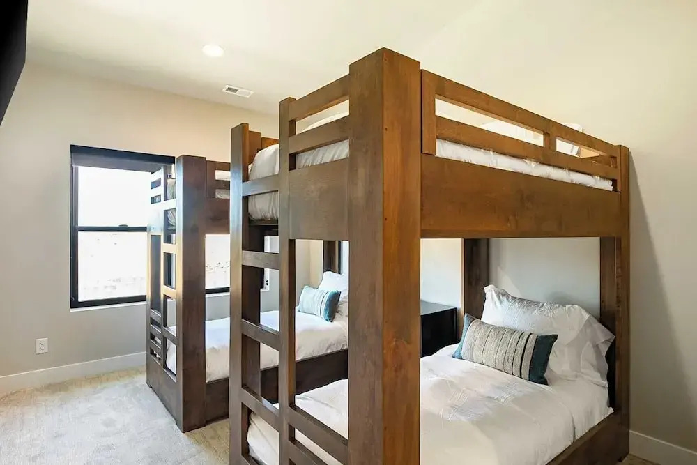 Jordanelle by Avantstay Next to the Reservoir!