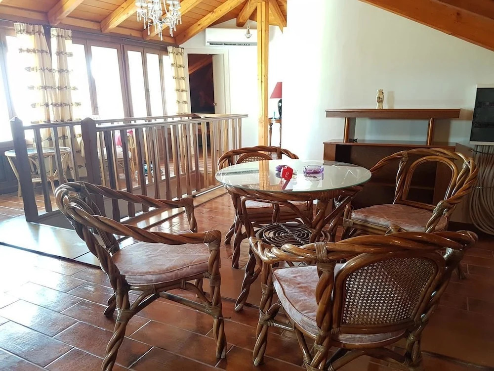 Delphi Paradise Apartments