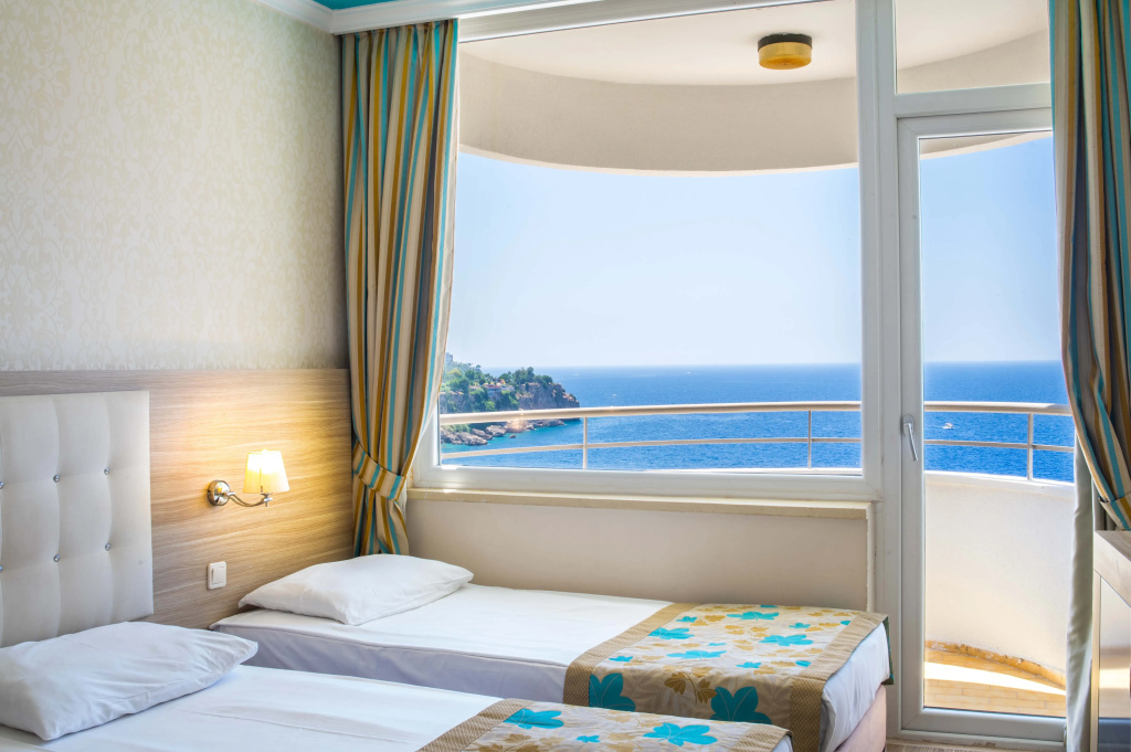Cender Hotel