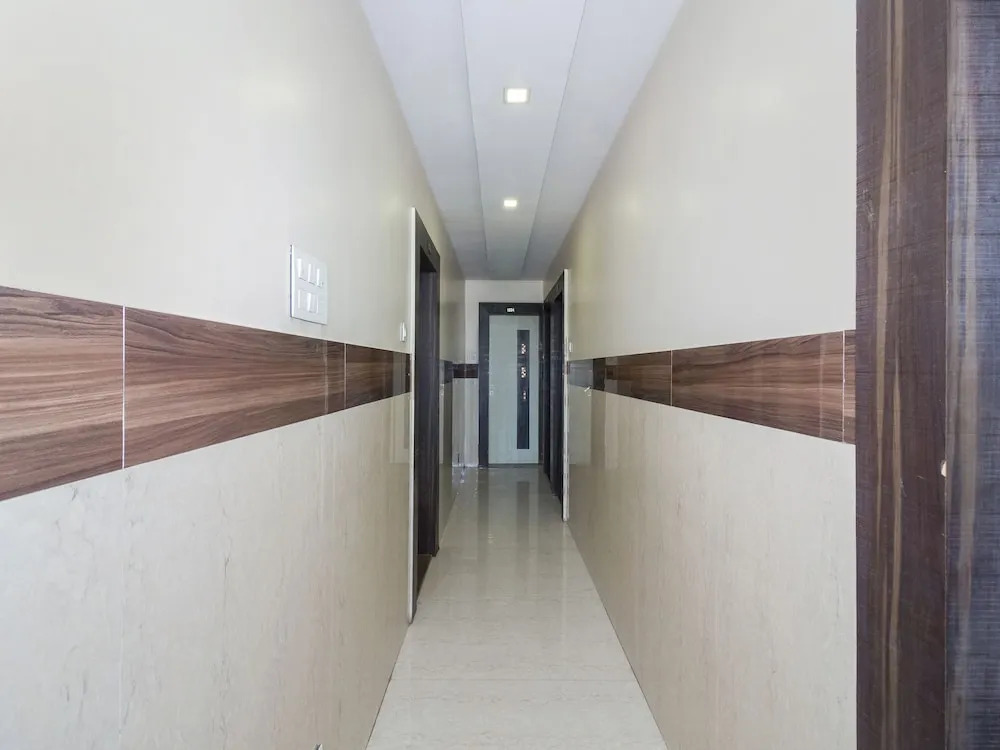 OYO 23366 Hotel Netra Sai