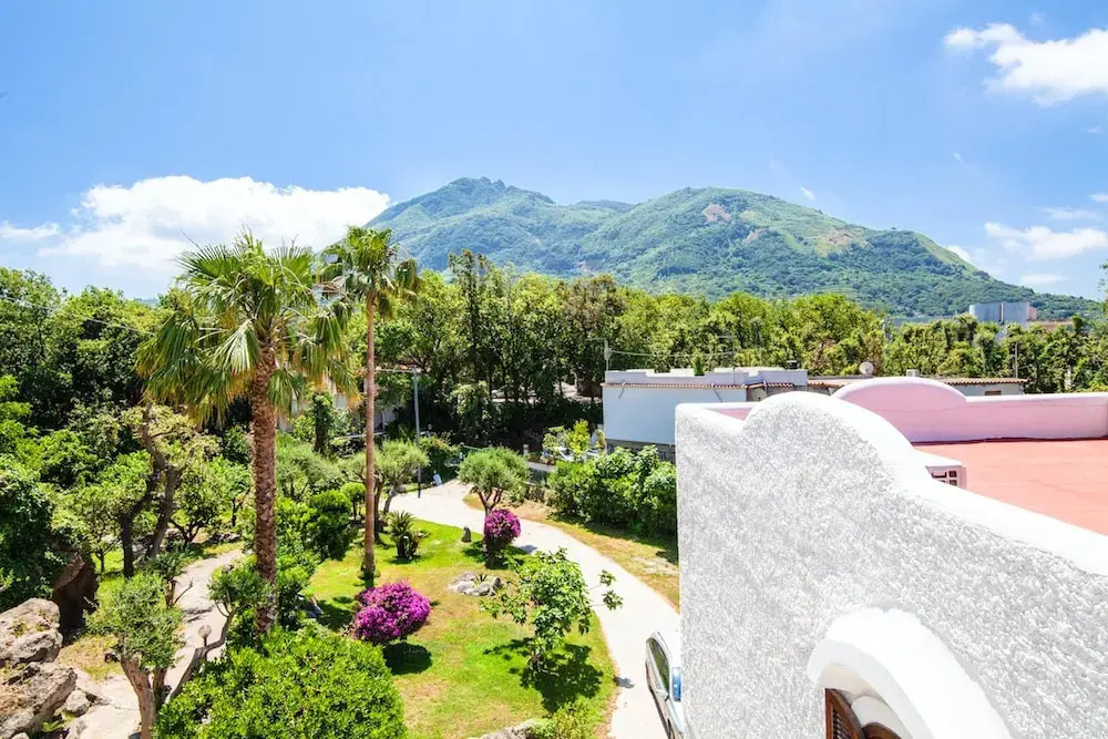 Villa With 4 Bedrooms in Forio, With Wonderful sea View, Private Pool, Enclosed Garden