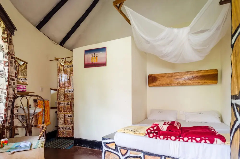 Kingfisher Safaris Resort Hotel