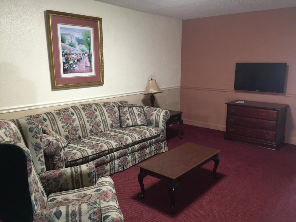 Royal Suites