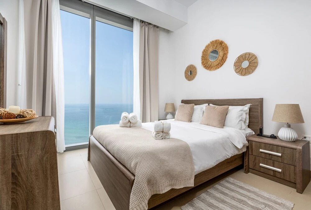 Waves Holiday Home - Jaw-Dropping Sea View From This Comfy Retreat