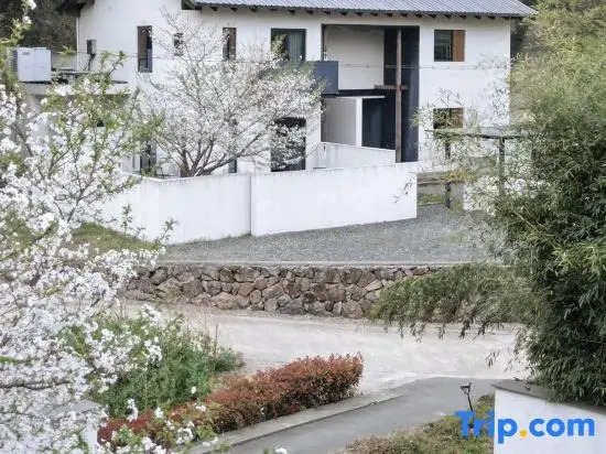 Translation: Tingjian · Moganshan | Forest Oxygen Private Hot Spring Resort Homestay