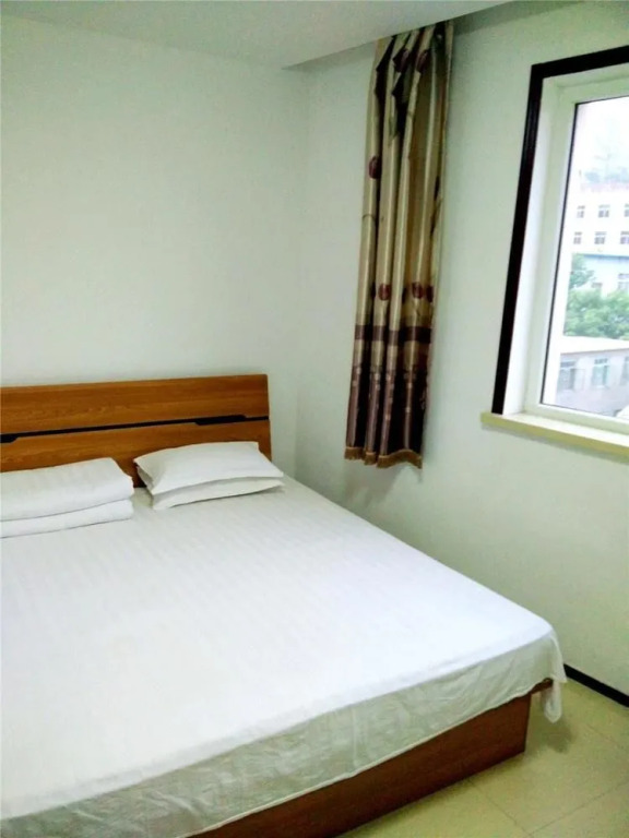 Dalian Love Home Express Business Hotel