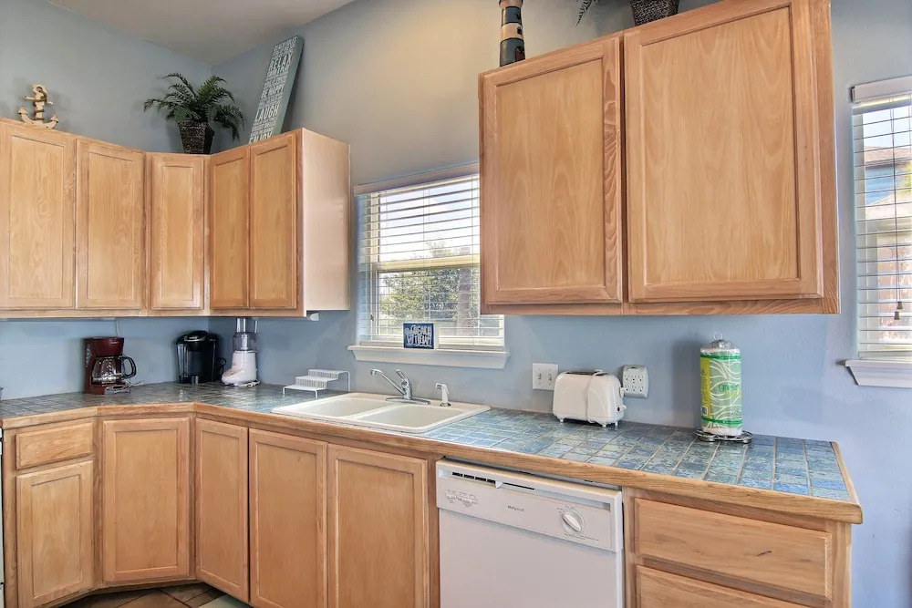 Salty Dawg Shores 2 Bedrooms 2 Bathrooms Home