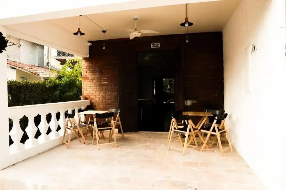 Local Hostel e Suites Belem
