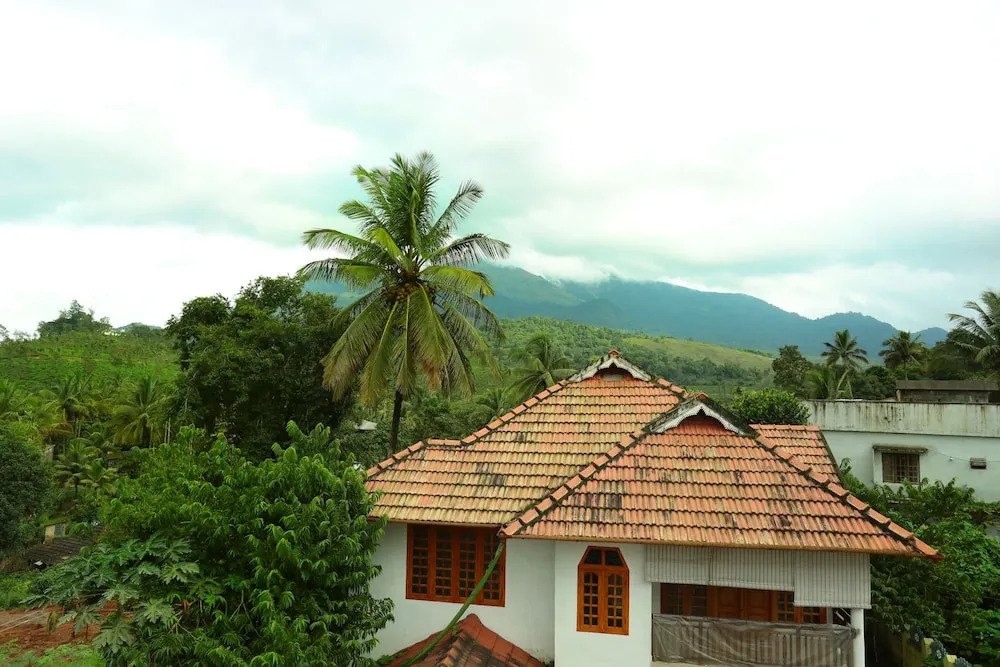 OYO 16963 Home Mesmerizing View 2BHK Vythiri