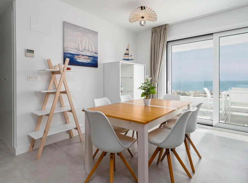 Via Celere 2326 Apartment with sea view