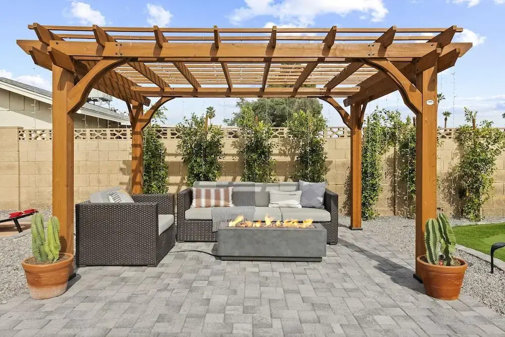 El Descanso in Meyer Park - Heated Pool