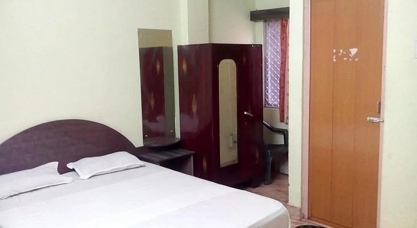 Hotel Rajadeepam