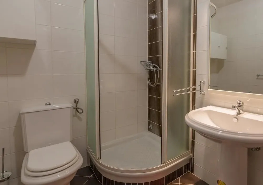 HETA ALAGIC II - Deluxe Beachfront Suites