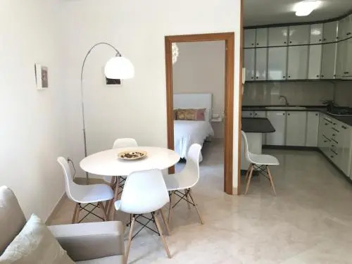 Apartamento 2º con Chill-Out frente a la Catedral