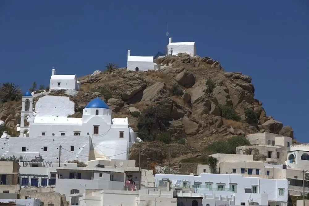 Aphrodite Hotel & Apartments