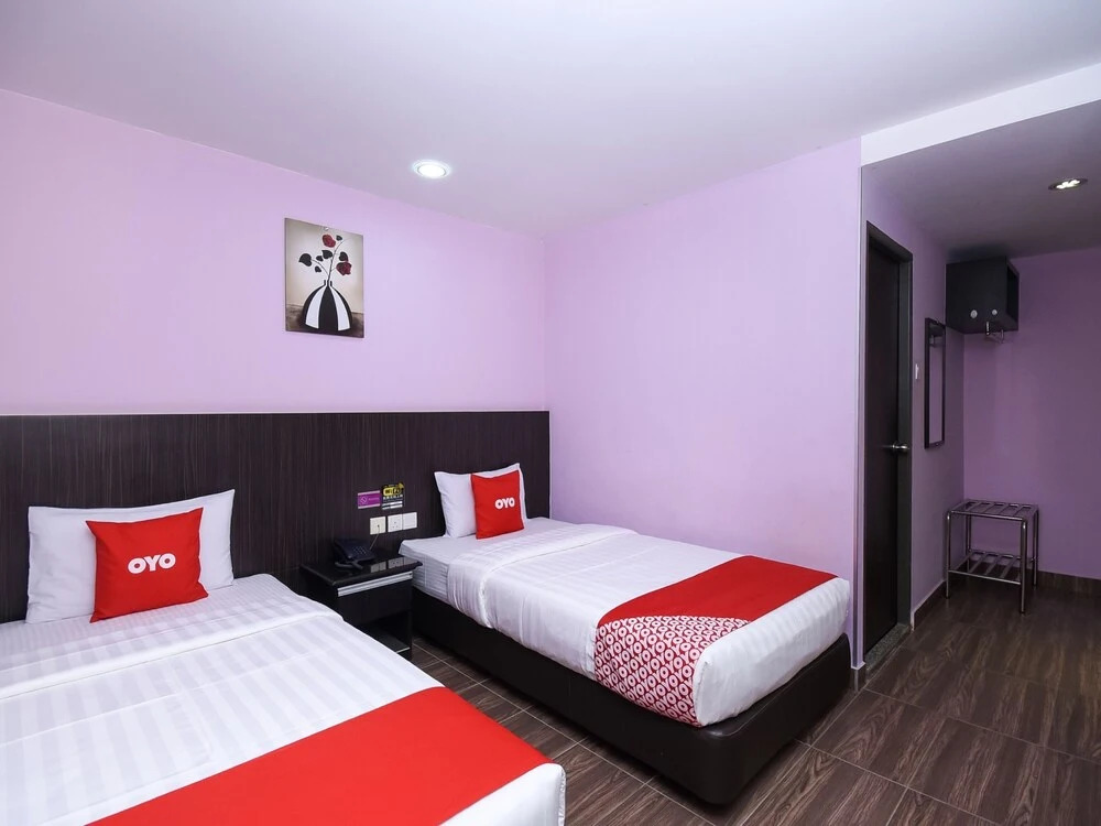 98inn by OYO Rooms