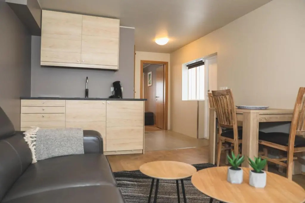 E18 Apartments