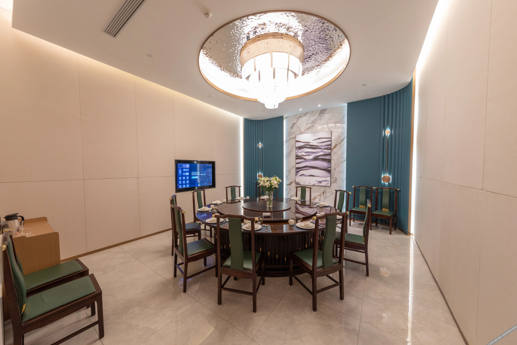 Atour Hotel Huai'an Baolong Commercial Street Shuidukou Avenue