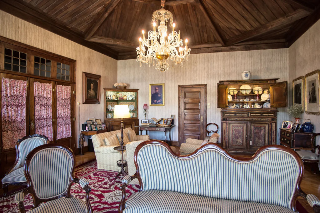 Casa Dos Varais, Manor House