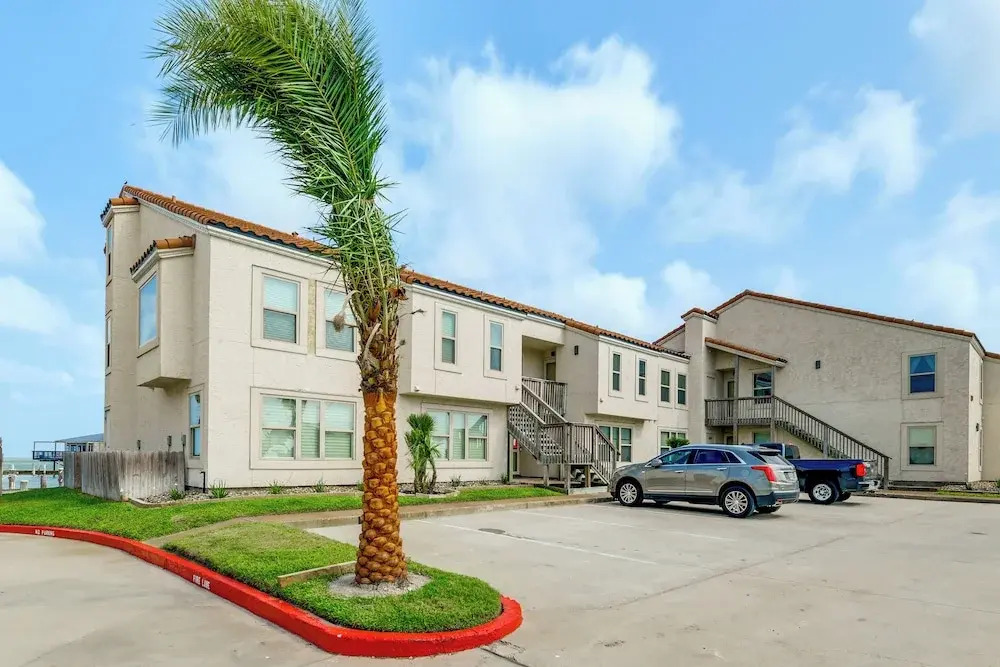 Fish & Swim: Waterfront Rockport Condo w/ Views!