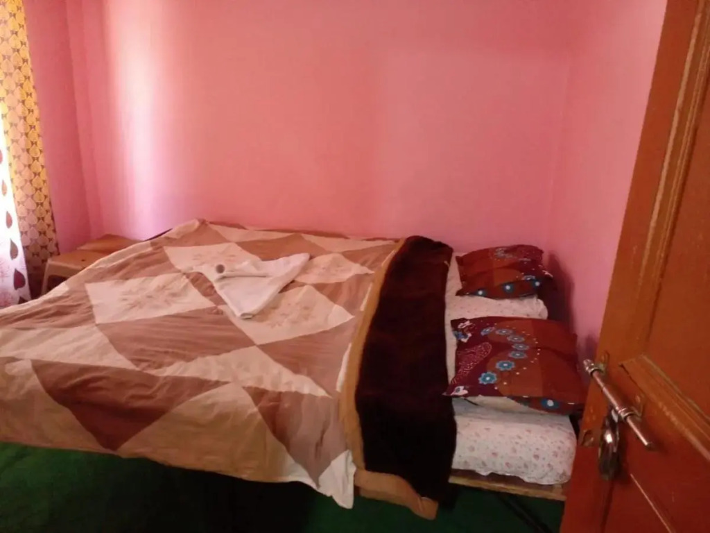 Crean Guest House