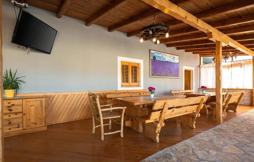 Stunning Home in Betiga With Wifi and 6 Bedrooms