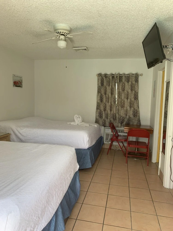 Sunshine Motel