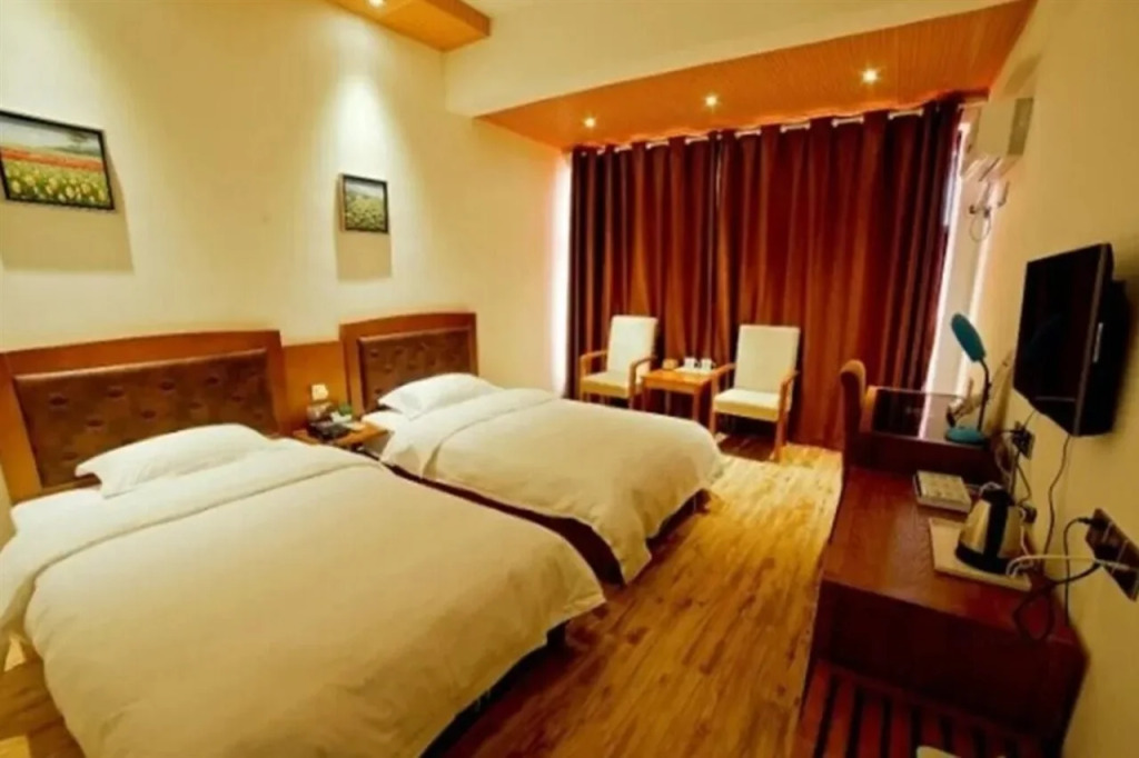 Chongqing Lvying Haoting Business Hotel (Shuangqiao Gymnasium Branch)