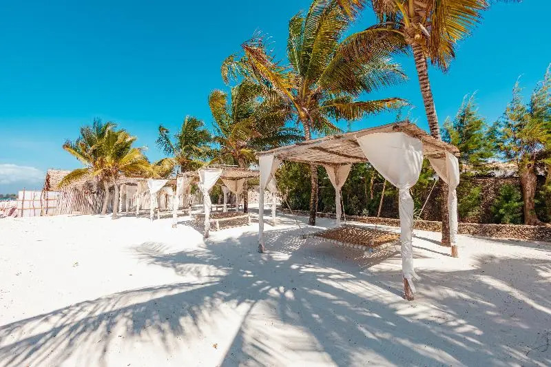 Twiga Beach Resort & Spa