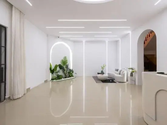 Moonye • Yuetang Design Guesthouse (Haitang Bay)