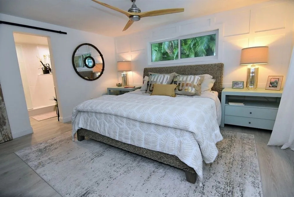 Palm Home