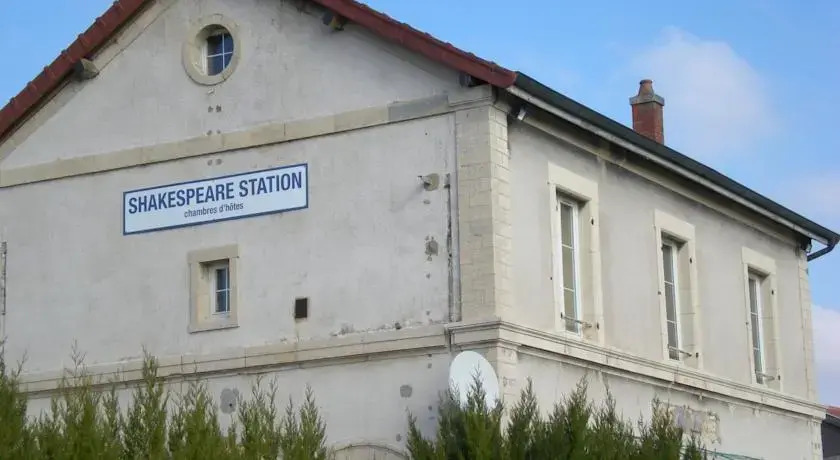 Shakespeare Station
