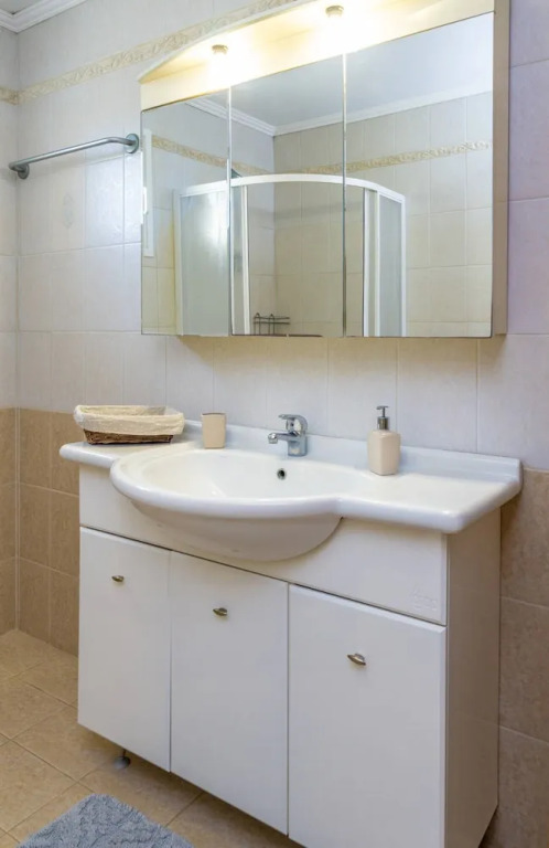 Villa Stella, 2 Bedrooms, Wifi, Near The Beach