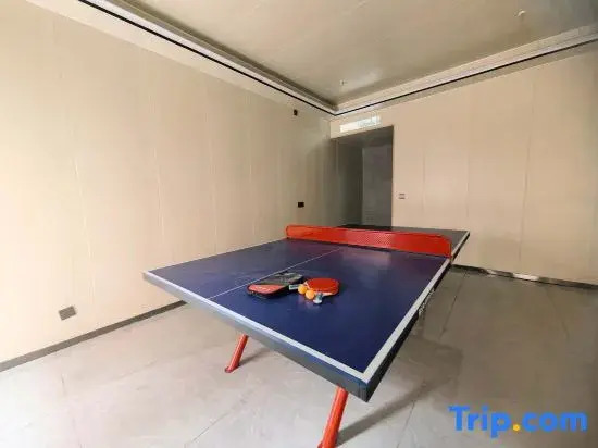 Buerjin Grand Xinjiang Hotel