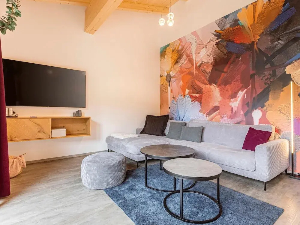 Beautiful Apartment With Balcony
