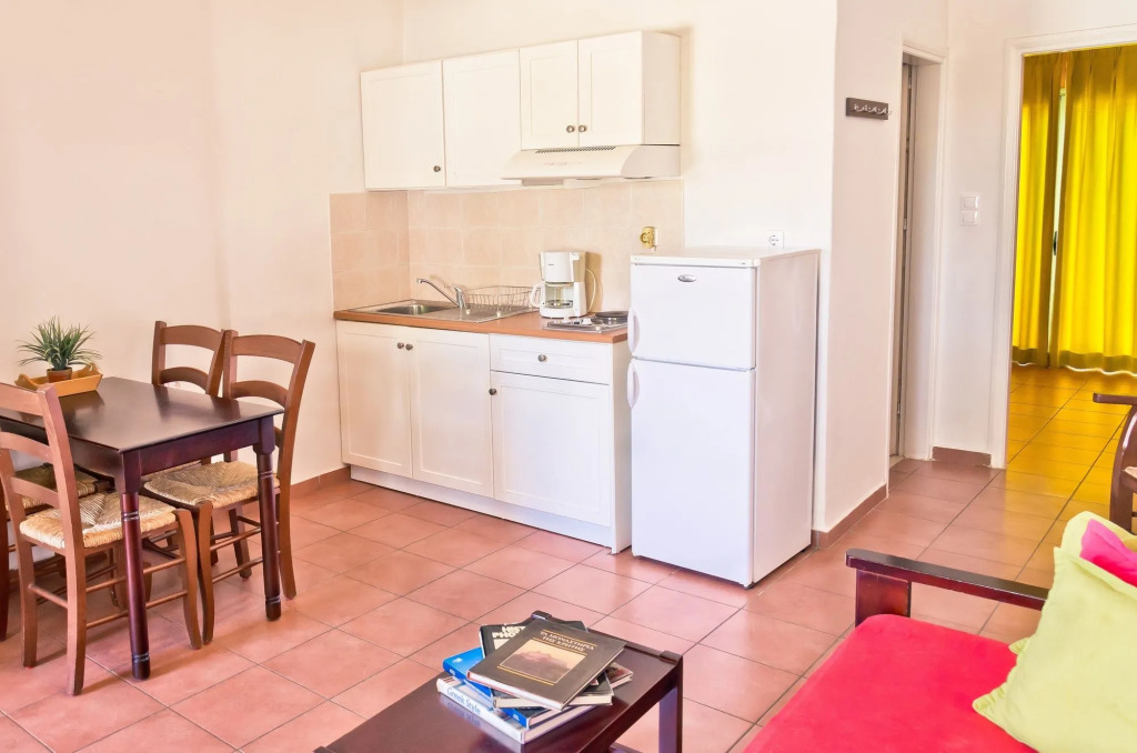 Talos Hotel Apartments