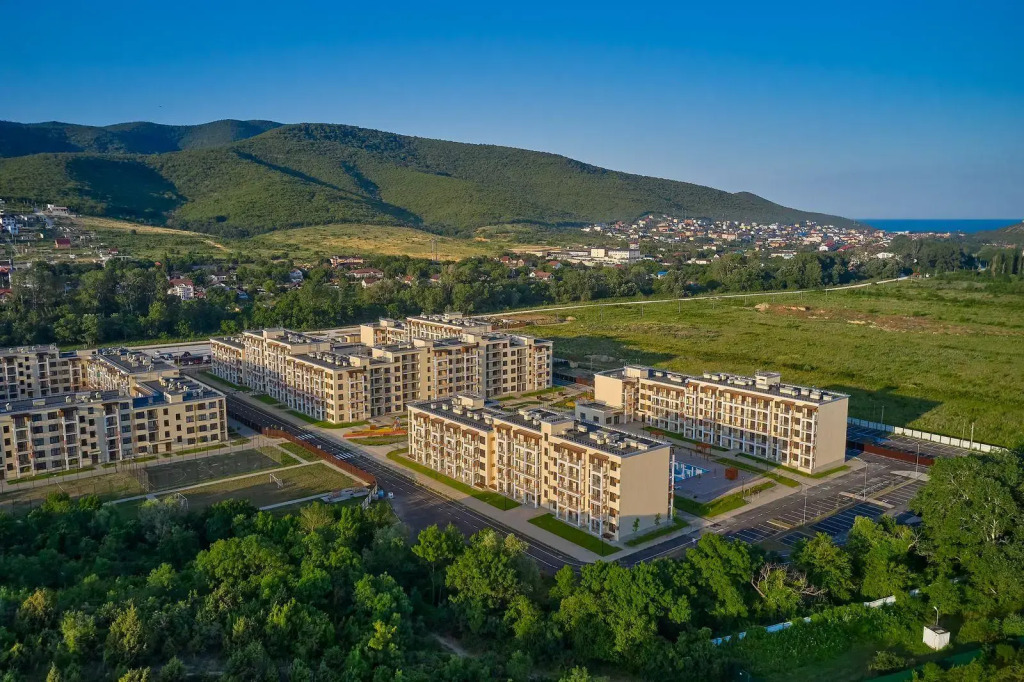 56 Альфа Рент Однокомнатная на 5 человек с бассейнами