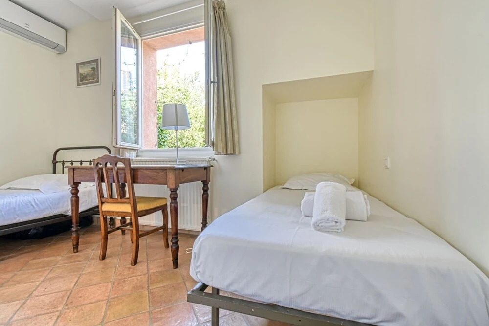 Beautiful Air-conditioned House 5 Minutes From the Croisette and Beaches