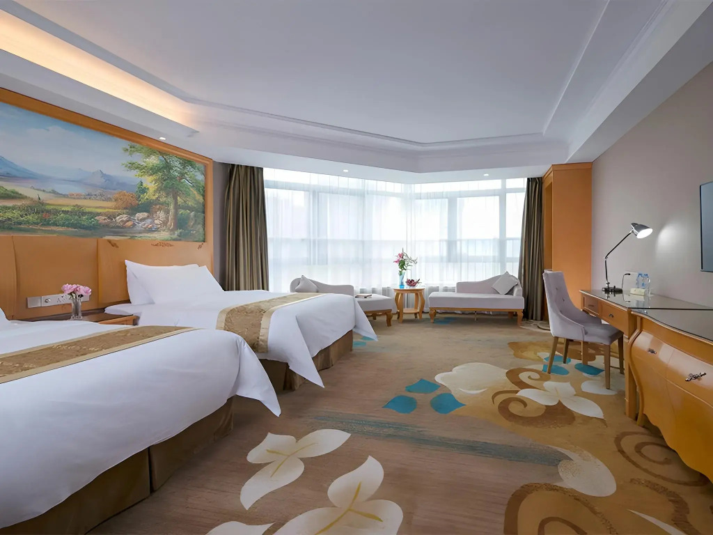 Vienna Hotel (Zhongshan Ancient Town Haizhou)