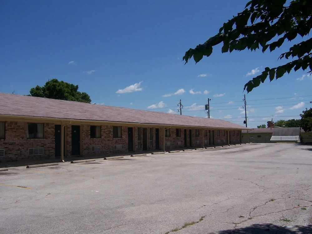 Townsman Motel Independence