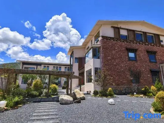 Qingshan Suye · Peak Haven | Designer Resort Manor (Shangri-La Napa Sea Scenic Area)
