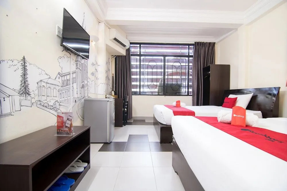 RedDoorz @ Dang Thi Nhu Street
