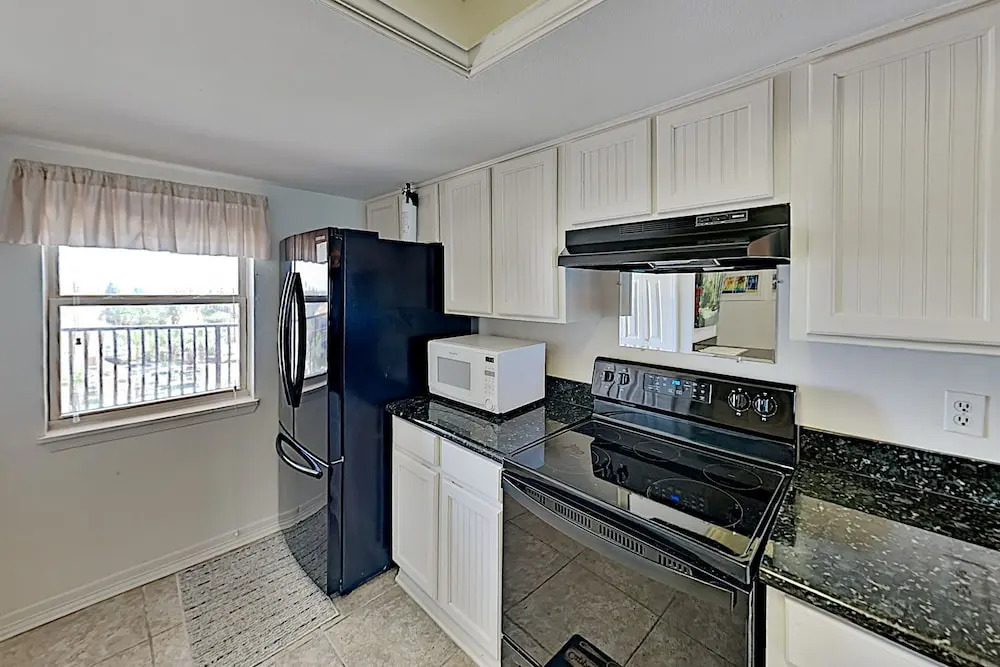 4400 Gulf Blvd Condo Unit 507